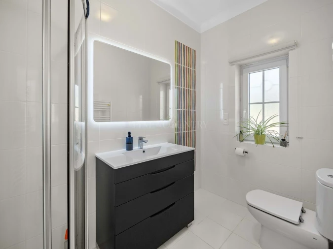 Moradia T4 para Venda em Lagoa e Carvoeiro Foto 24