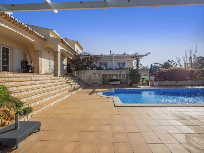 Moradia T4 para Venda em Lagoa e Carvoeiro Foto 31