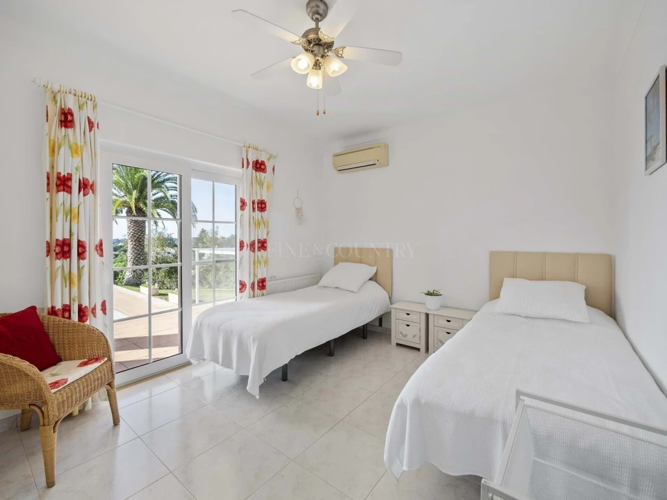 Moradia T4 para Venda em Lagoa e Carvoeiro Foto 19