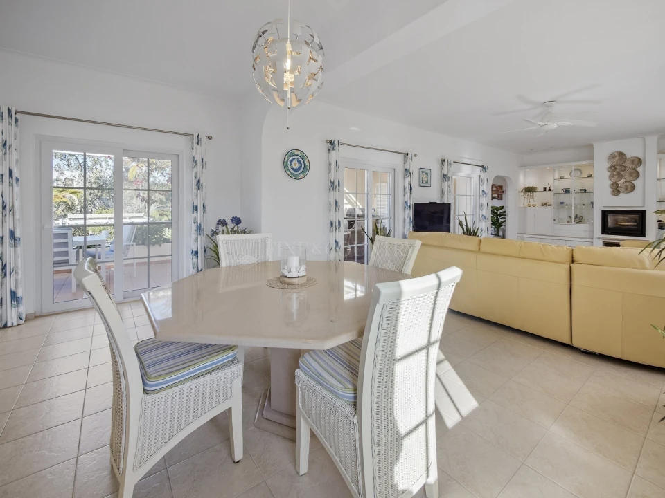 Moradia T4 para Venda em Lagoa e Carvoeiro Foto 8