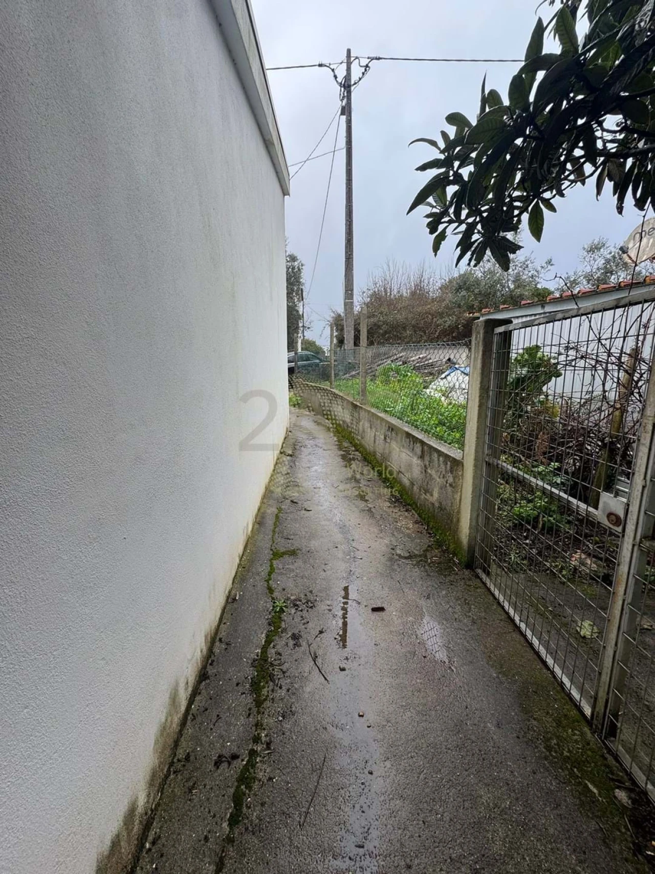 Moradia T1 para Venda em Aguda Foto 9