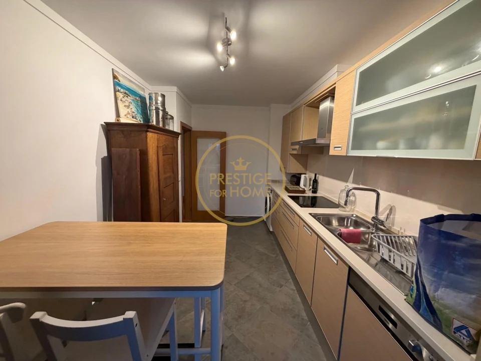 Apartamento T1 para Arrendamento em Montenegro Foto 5