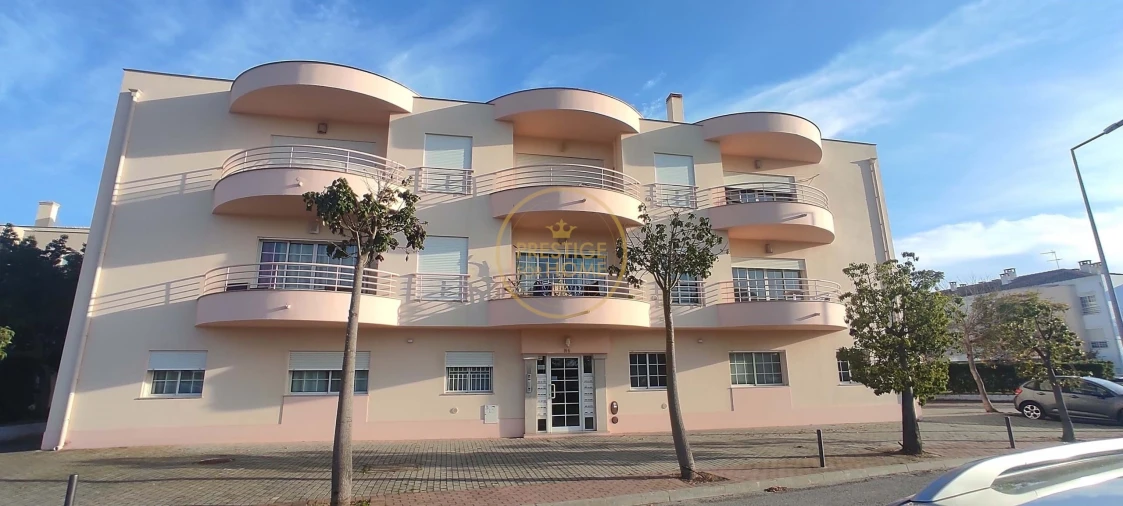 Apartamento T1 para Arrendamento em Montenegro