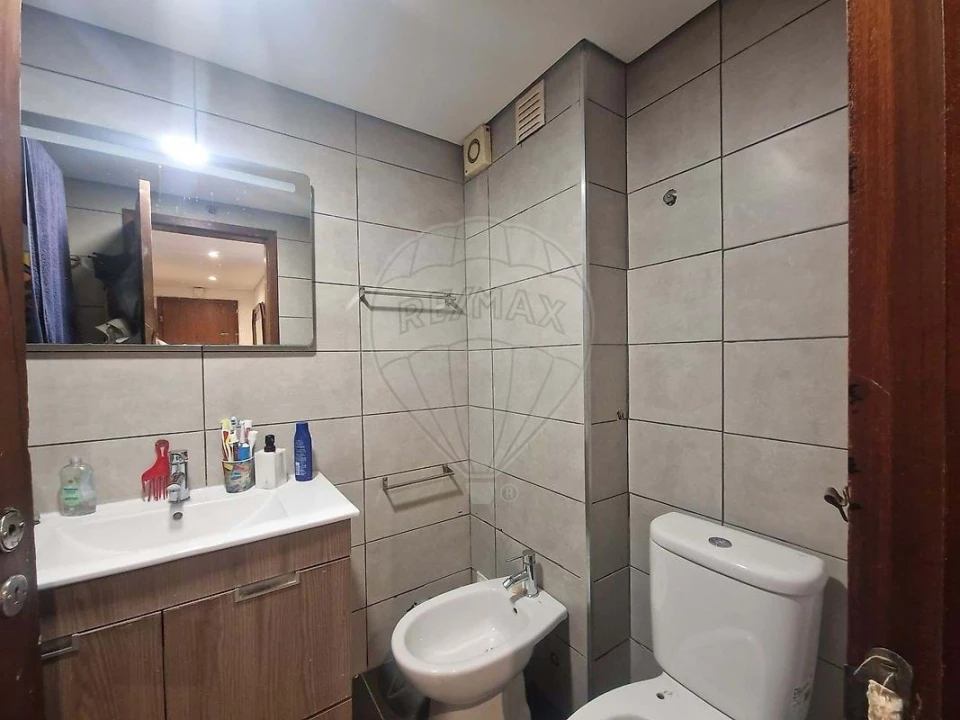 Apartamento T2 para Venda em Oeiras e São Julião da Barra, Paço de Arcos e Caxias Foto 7