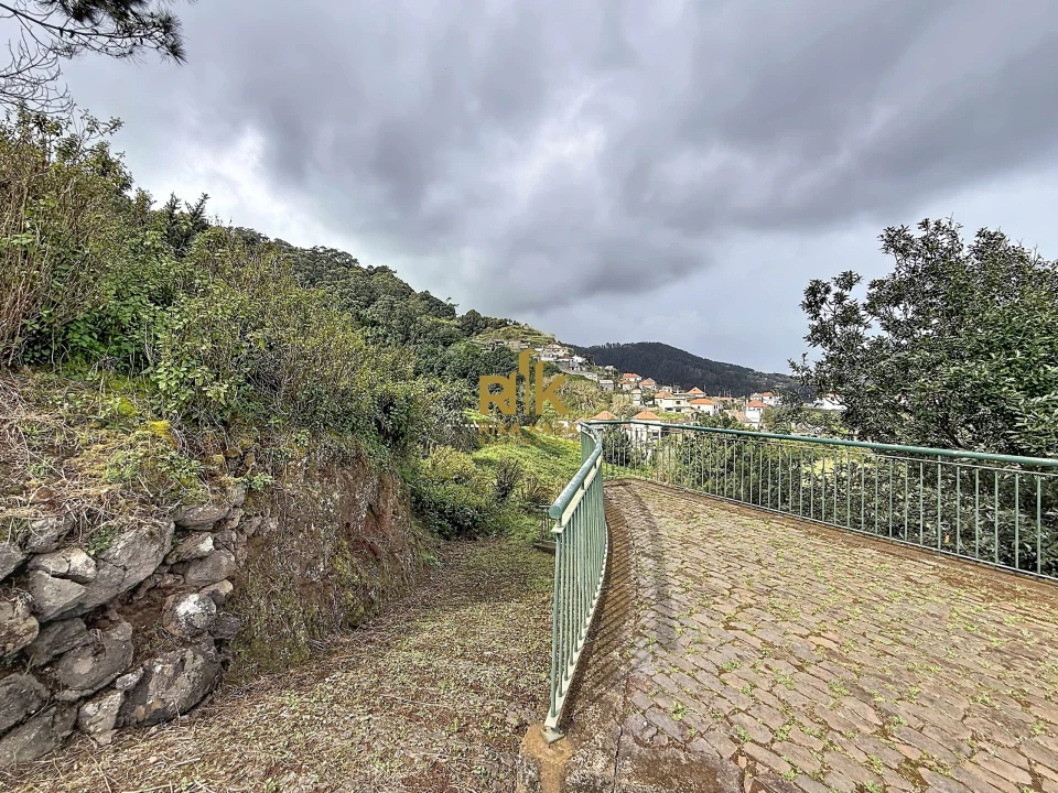 Terreno para Venda em Ribeira da Janela Foto 22