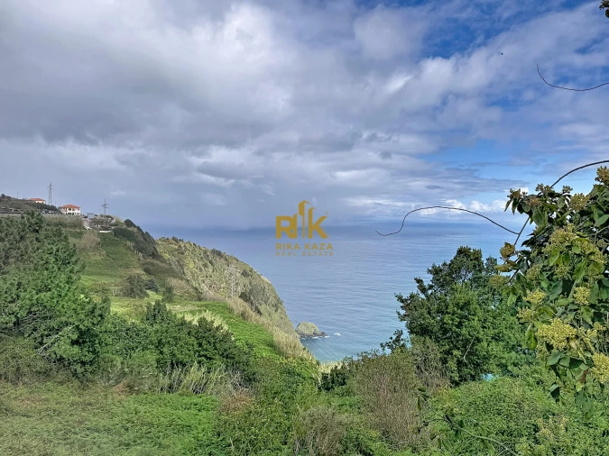 Terreno para Venda em Ribeira da Janela Foto 3