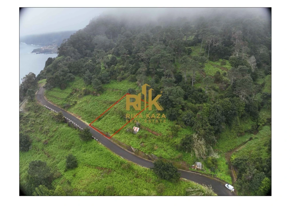 Terreno para Venda em Ribeira da Janela Foto 18