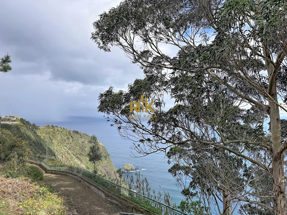 Terreno para Venda em Ribeira da Janela Foto 15