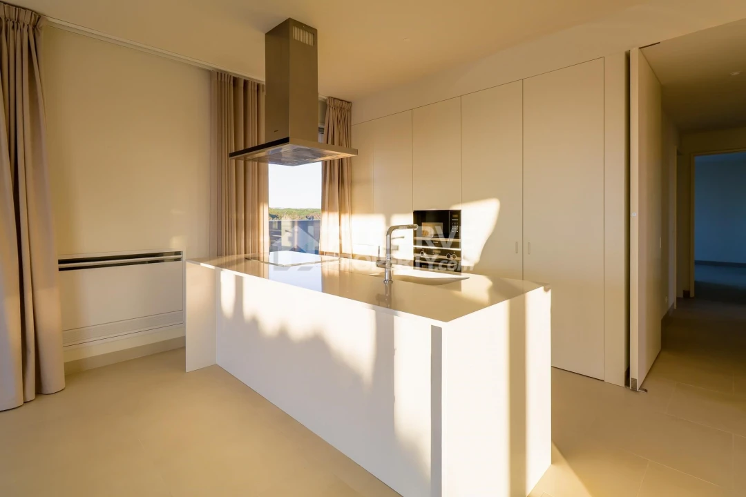 Apartamento T3 para Venda em Quarteira Foto 8