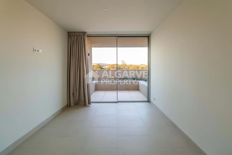 Apartamento T3 para Venda em Quarteira Foto 14