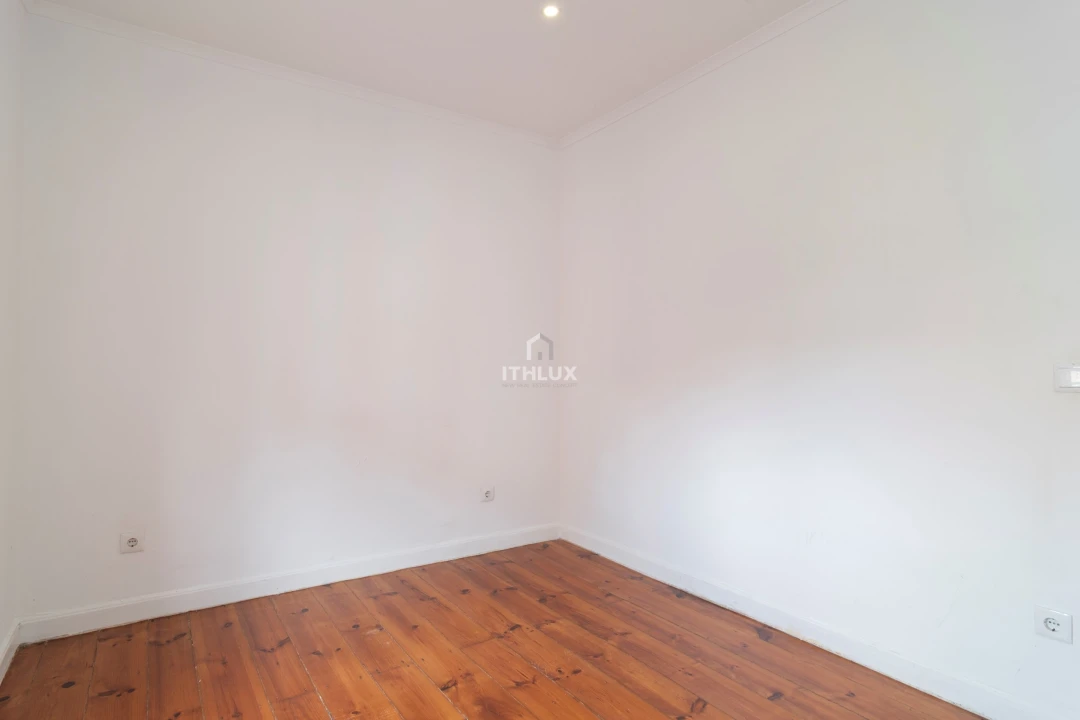 Apartamento T2 para Venda em Alcantara Foto 5