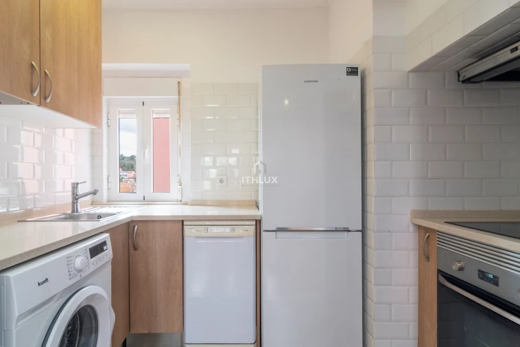 Apartamento T2 para Venda em Alcantara Foto 18