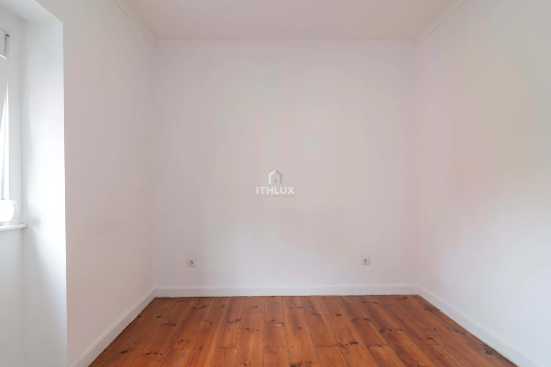 Apartamento T2 para Venda em Alcantara Foto 4