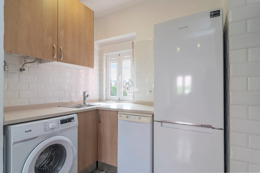 Apartamento T2 para Venda em Alcantara Foto 19