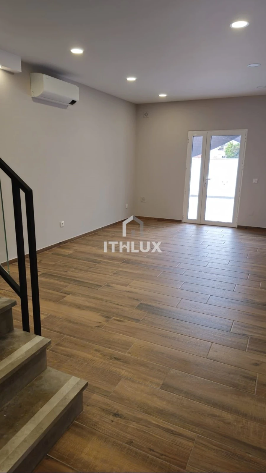 Moradia T2 para Venda em Tavira (Santa Maria e Santiago) Foto 4