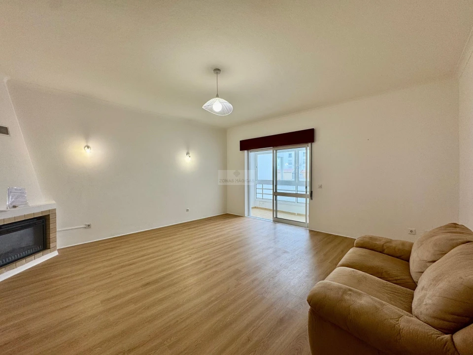 Apartamento T2 para Venda em Lagos (São Sebastião e Santa Maria) Foto 15