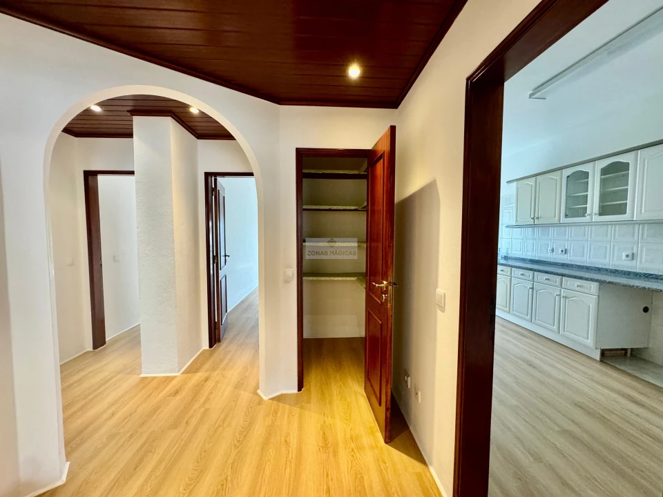 Apartamento T2 para Venda em Lagos (São Sebastião e Santa Maria) Foto 20
