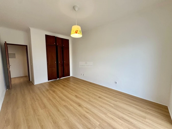 Apartamento T2 para Venda em Lagos (São Sebastião e Santa Maria) Foto 22