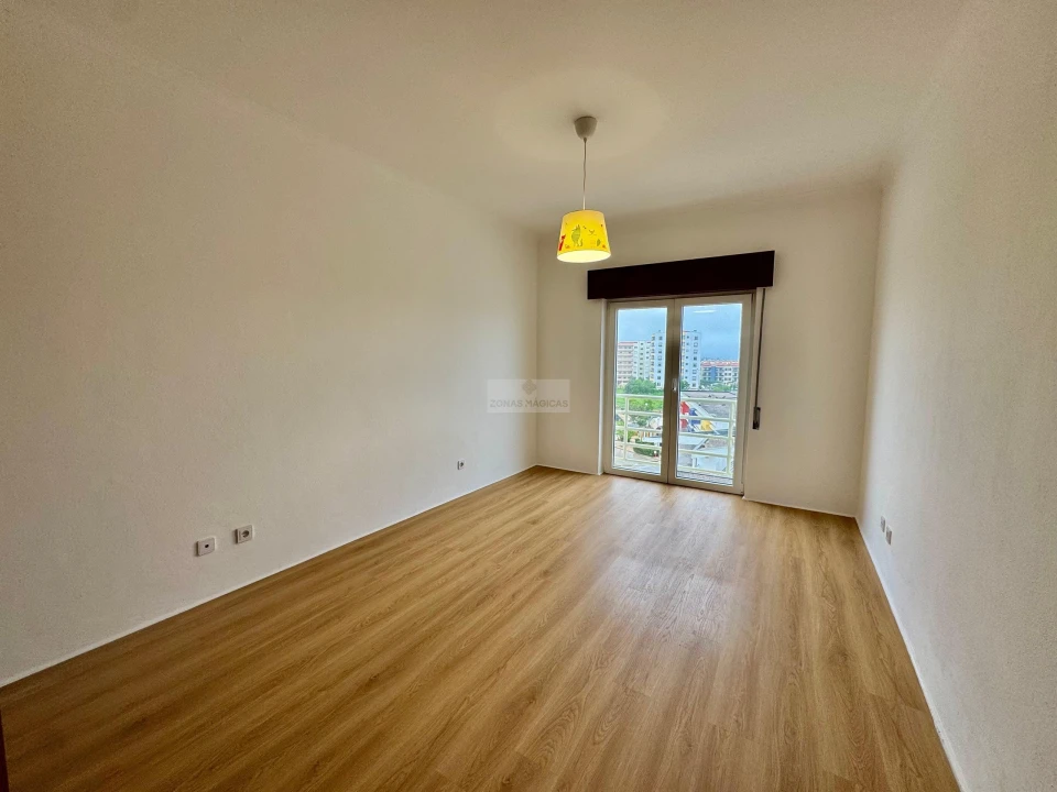 Apartamento T2 para Venda em Lagos (São Sebastião e Santa Maria) Foto 21