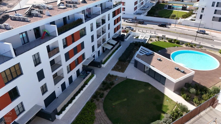 Apartamento T4 para Venda em Amora Foto 5