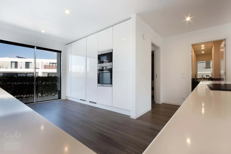 Apartamento T4 para Venda em Amora Foto 16