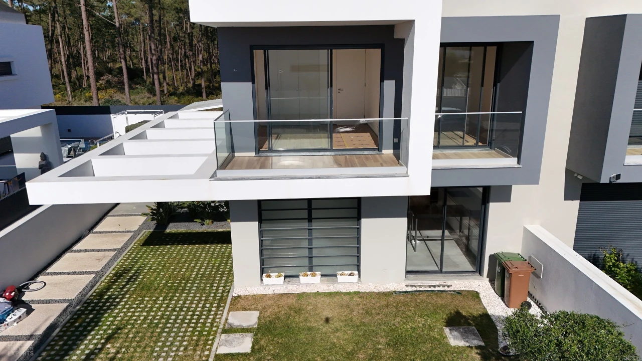 Moradia T3 para Venda em Amora Foto 5