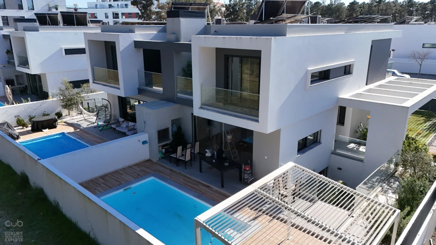 Moradia T3 para Venda em Amora Foto 3