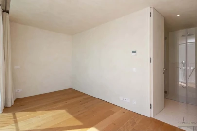 Apartamento T3 para Venda em Marvila