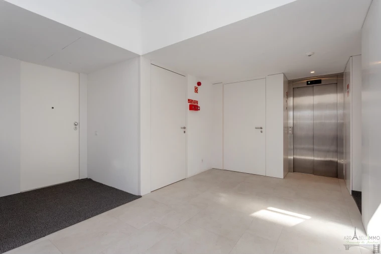 Apartamento T2 para Venda em Marvila Foto 26