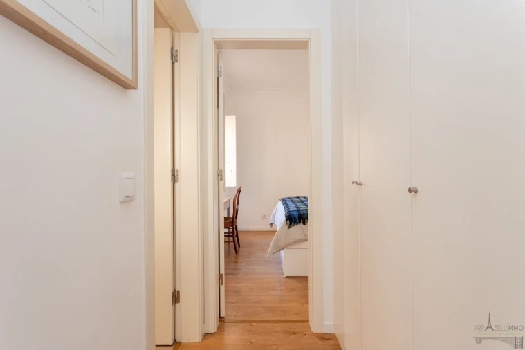 Apartamento T2 para Venda em Campolide Foto 17