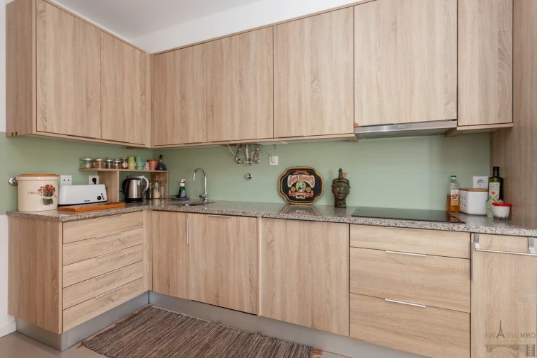 Apartamento T2 para Venda em Campolide Foto 12