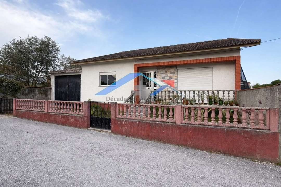 Moradia T4 para Venda em Marinha Grande Foto 1