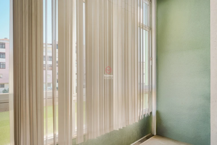 Apartamento T3 para Venda em Amora Foto 13