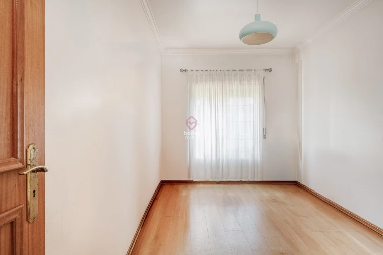 Apartamento T3 para Venda em Amora Foto 14