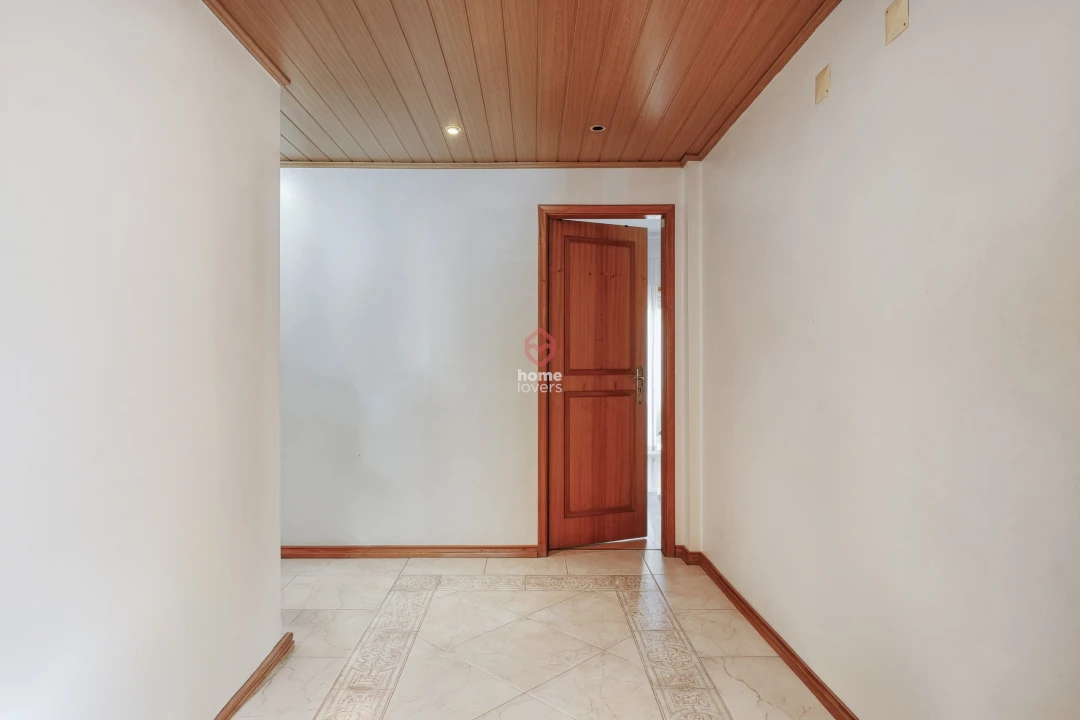 Apartamento T3 para Venda em Amora Foto 9