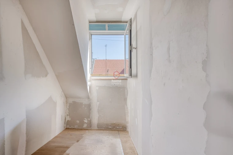 Apartamento T2 para Venda em Alcantara Foto 10