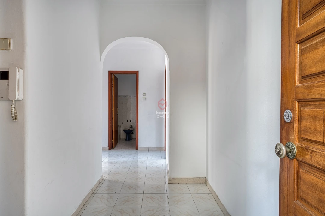 Apartamento T3 para Venda em Carnaxide e Queijas Foto 3