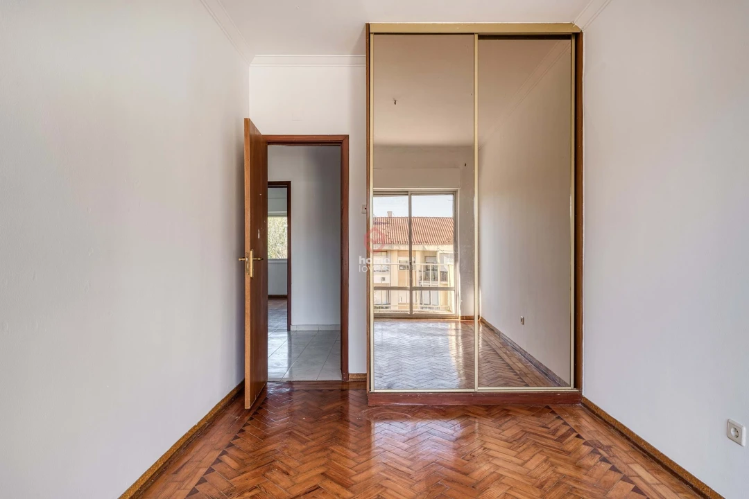 Apartamento T3 para Venda em Carnaxide e Queijas Foto 20