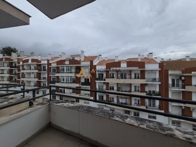 Apartamento T2 para Venda em Laranjeiro e Feijó Foto 25