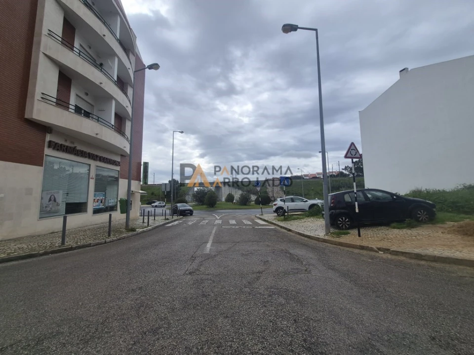 Apartamento T2 para Venda em Laranjeiro e Feijó Foto 32