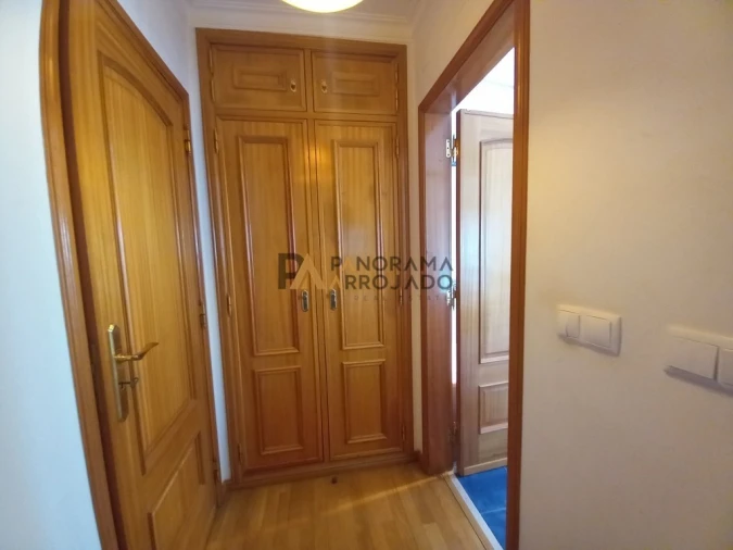 Moradia T4 para Venda em Santo Isidoro Foto 40