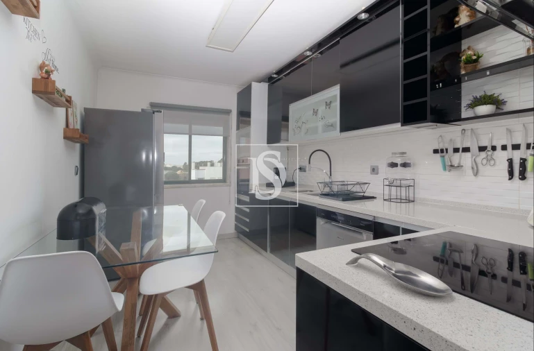 Apartamento T3 para Venda em Barreiro e Lavradio Foto 4