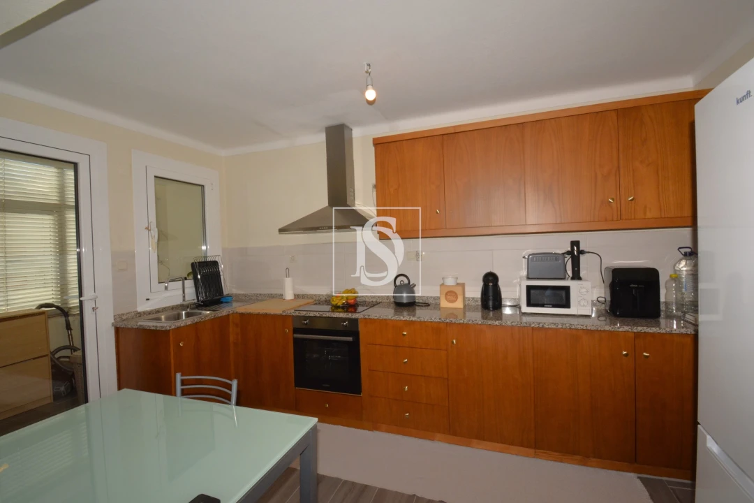 Apartamento T2 para Venda em Sé, Santa Maria e Meixedo Foto 1