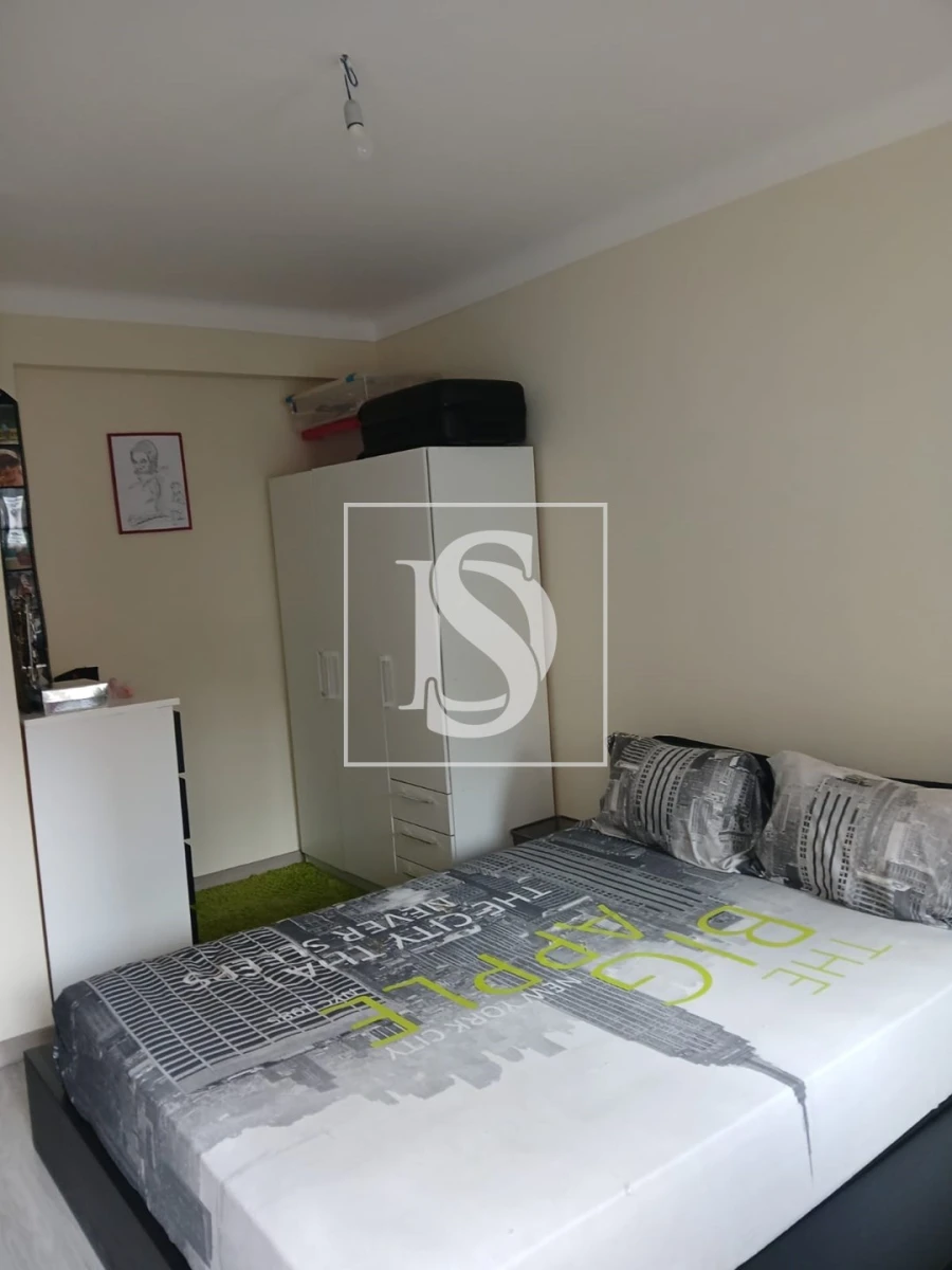 Apartamento T2 para Venda em Sé, Santa Maria e Meixedo Foto 6