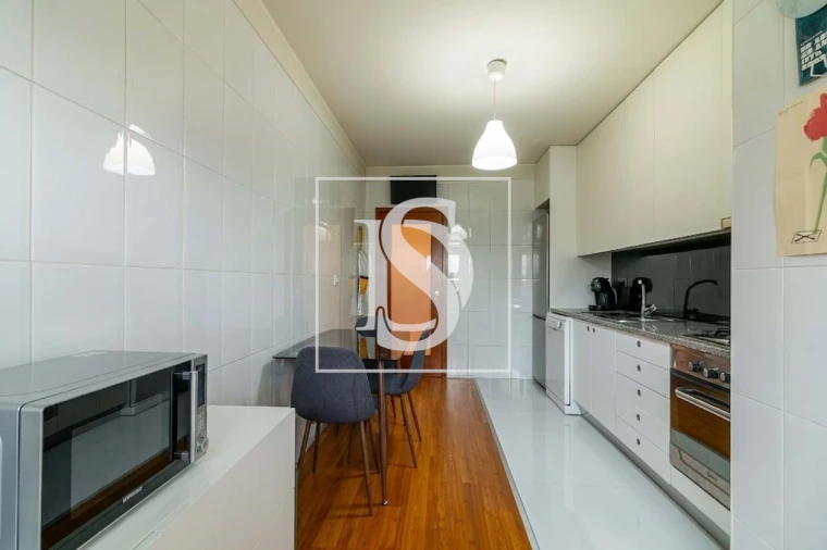 Apartamento T2 para Venda em Braga (Maximinos, Sé e Cividade) Foto 14