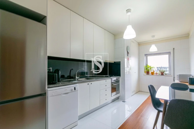 Apartamento T2 para Venda em Braga (Maximinos, Sé e Cividade) Foto 12