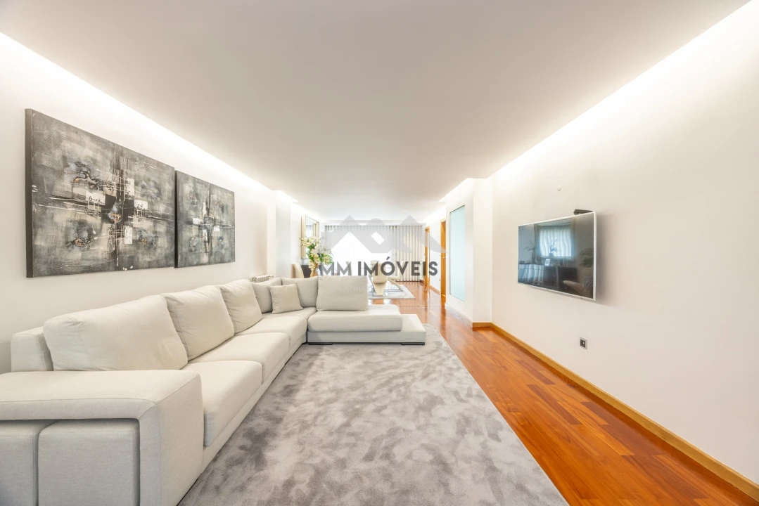 Moradia T3 para Venda em Rio Tinto Foto 2