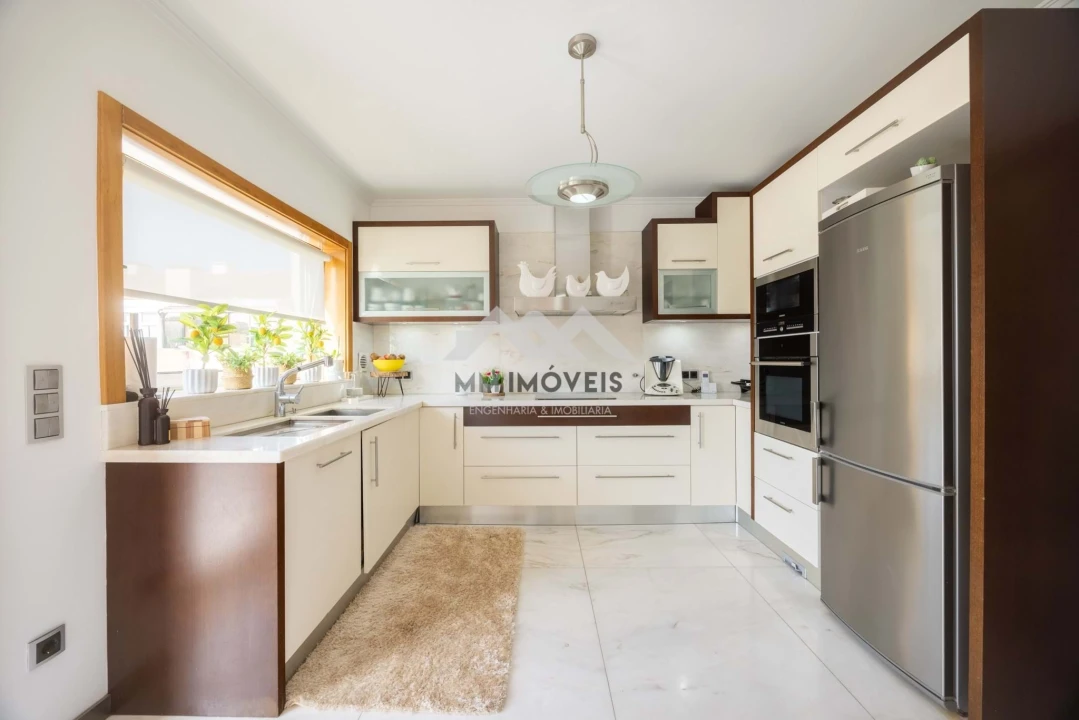 Moradia T3 para Venda em Rio Tinto Foto 3