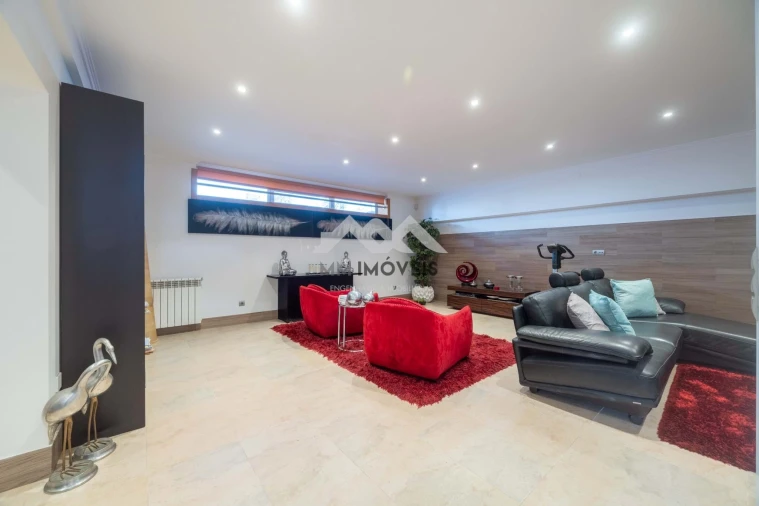 Moradia T3 para Venda em Rio Tinto Foto 25