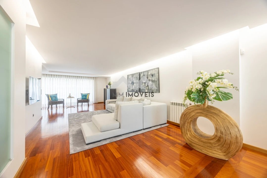 Moradia T3 para Venda em Rio Tinto Foto 45